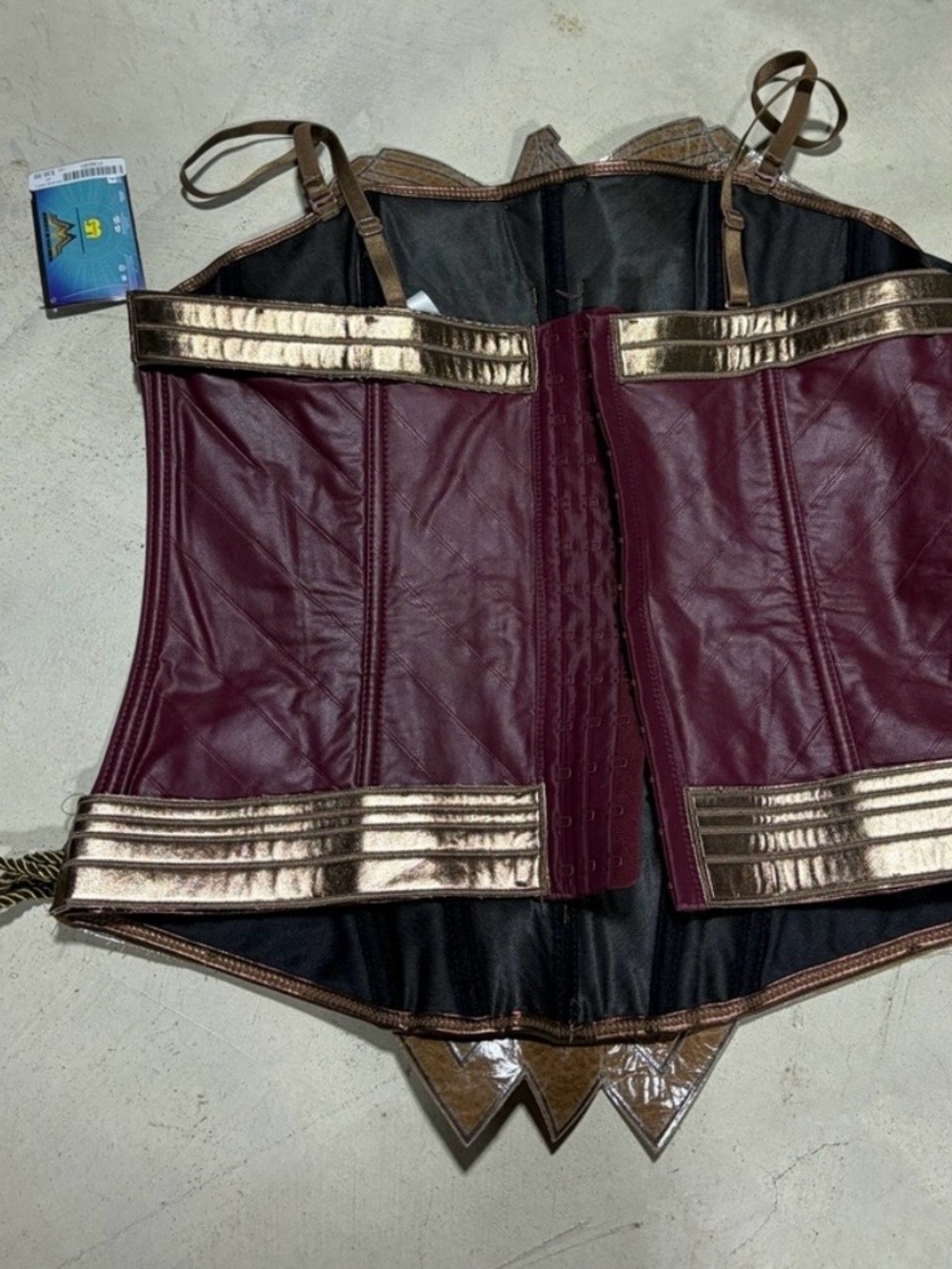 New Wonder Woman Costume. Large. Corset fits 34-36C. - Picture 7 of 9